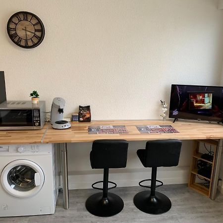 Studio Entierement Renove Avec Parking Gratuit Saint-Nazaire  Exteriér fotografie